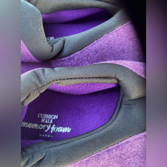 New Purple Memory Foam Slipper XL Fit 11-12 Unisex Soft Indoor/Outdoor Flex Sole - Picture 2 of 3